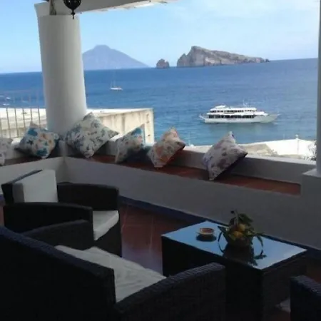 Basiluzzo Bed & Breakfast